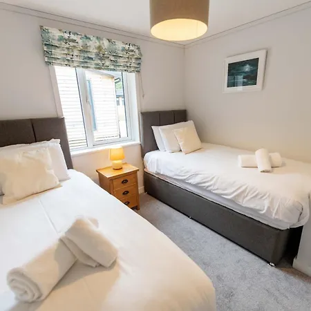 Chalet Helvellyn Riverside Luxury